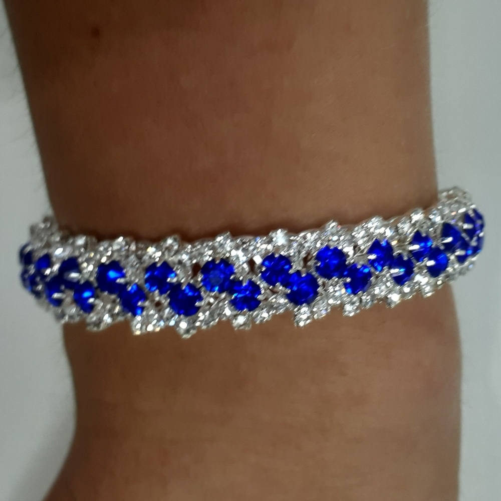 Blue and silver bracelet
